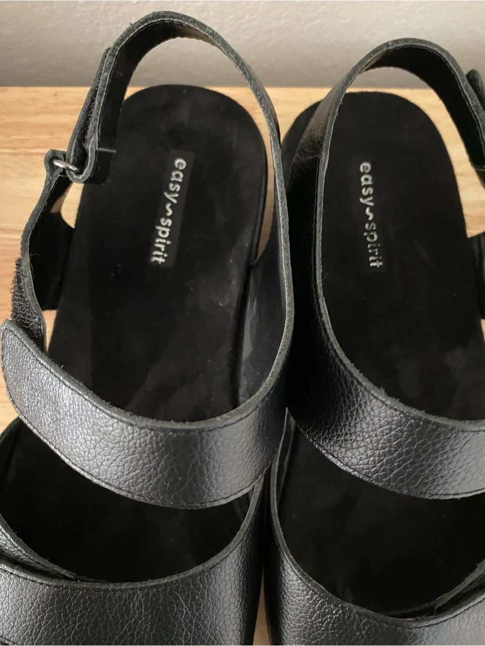 Easy Spirit Black Leather Adjustable Slingback Sandals